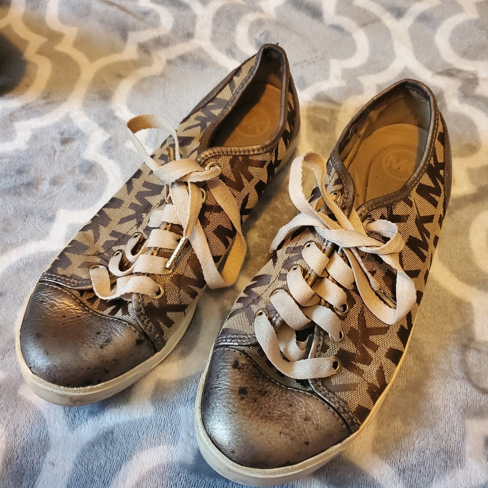 Michael Kors Gold Metallic Sneaker Size 8.5